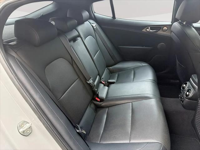 2018 Kia Stinger GT1