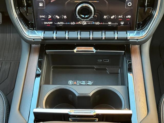2027 GMC Yukon XL Denali