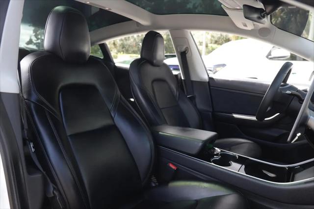 2020 Tesla Model 3 Standard Range Plus Rear-Wheel Drive