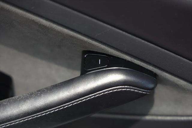 2020 Tesla Model 3 Standard Range Plus Rear-Wheel Drive
