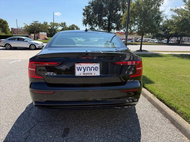 2024 Volvo S60 B5 Plus Black Edition