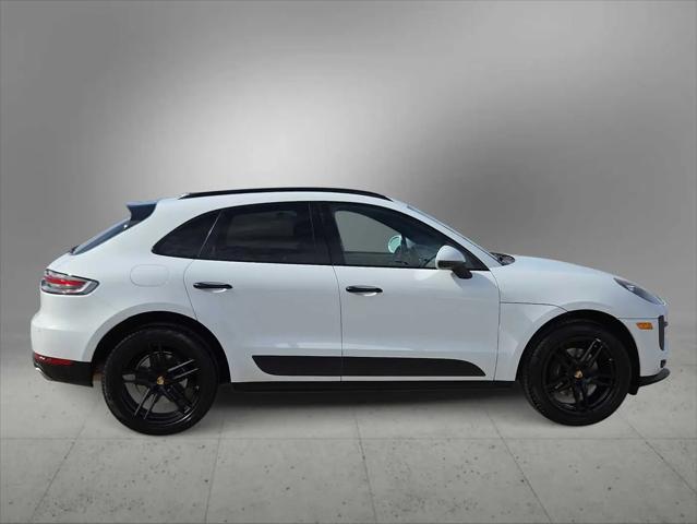 2020 Porsche Macan Macan