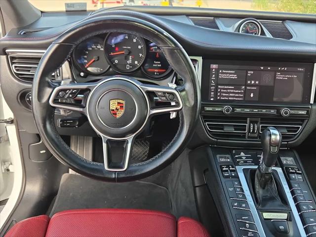 2020 Porsche Macan Macan