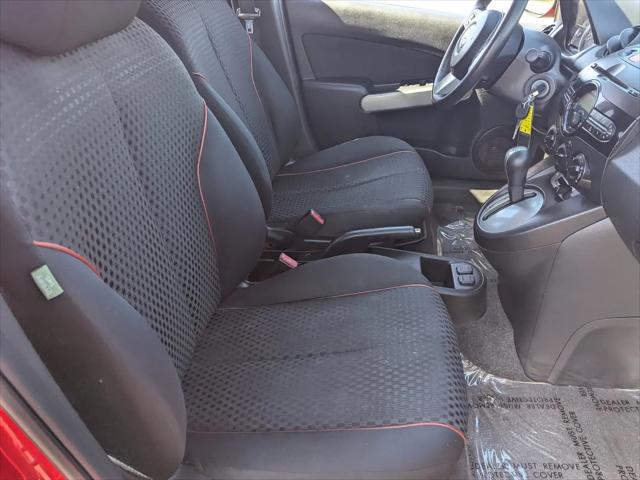 2013 Mazda Mazda2 Touring