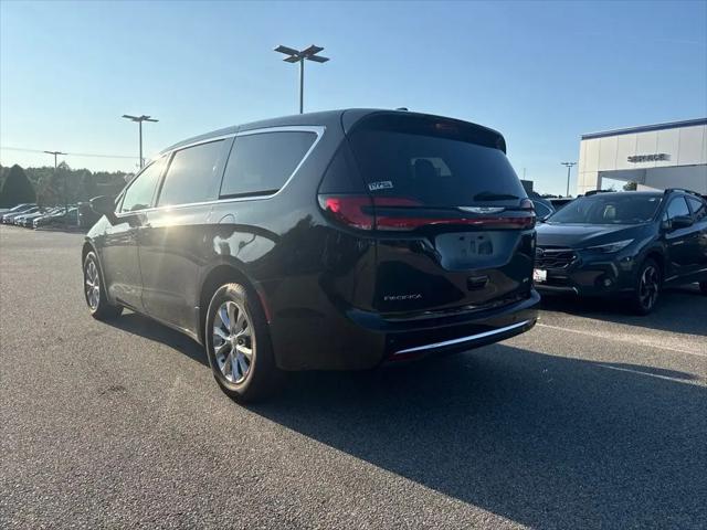 2023 Chrysler Pacifica Touring L AWD