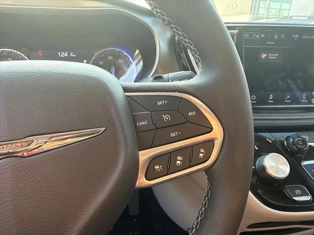 2023 Chrysler Pacifica Touring L AWD