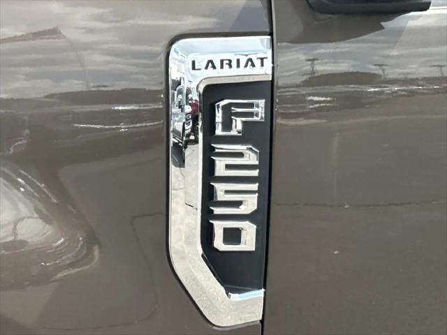 2017 Ford F-250 LARIAT
