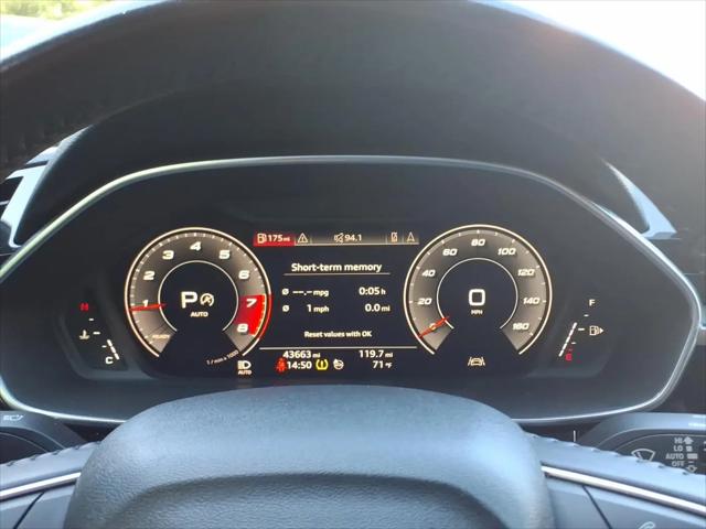 2020 Audi Q3 Premium Plus 45 TFSI quattro Tiptronic