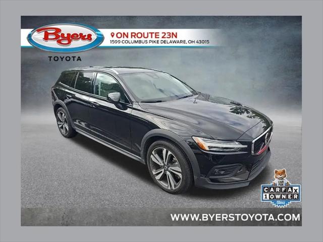 2025 Volvo V60 Cross Country Plus, B5 AWD Gas mild hybrid for sale in Delaware, OH