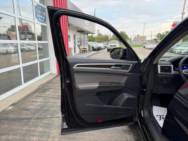 2023 Volkswagen Atlas 2.0T SE