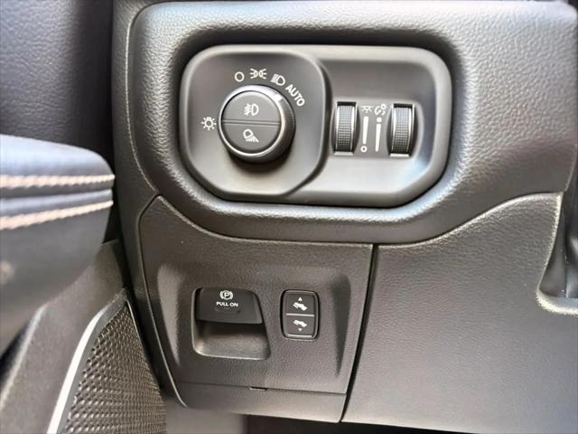 2023 Ram 1500 Laramie Crew Cab 4x4 57 Box