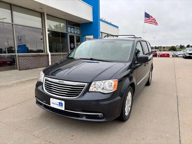 2013 Chrysler Town & Country Touring for sale in Lincoln, NE