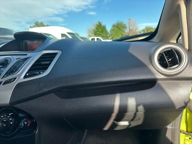 2011 Ford Fiesta SE
