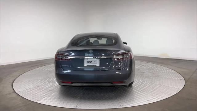 2016 Tesla Model S 75D