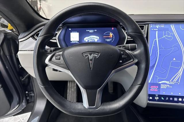 2016 Tesla Model S 75D