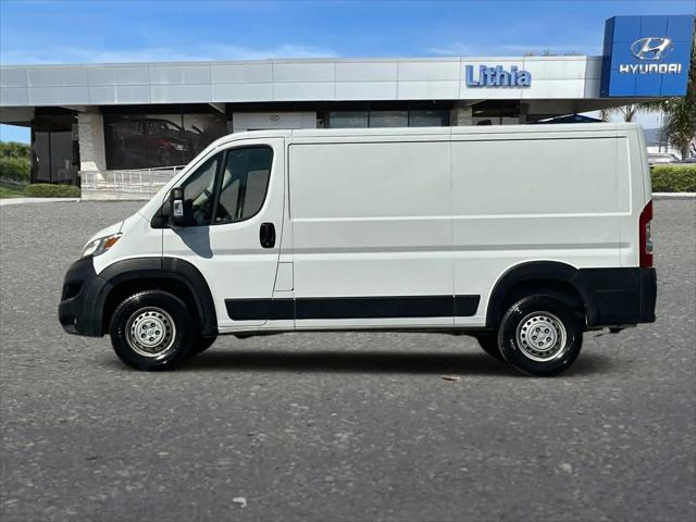 2025 Ram ProMaster 2500 Cargo Van Tradesman Low Roof 136 WB w/Pass Seat