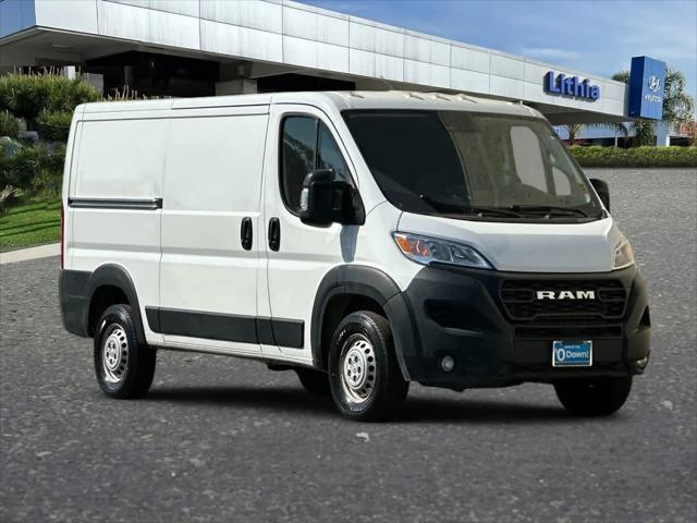 2025 Ram ProMaster 2500 Cargo Van Tradesman Low Roof 136 WB w/Pass Seat