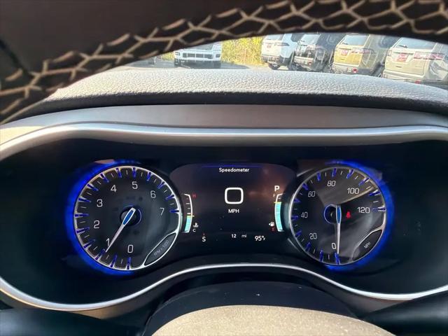 2027 Chrysler Pacifica Limited