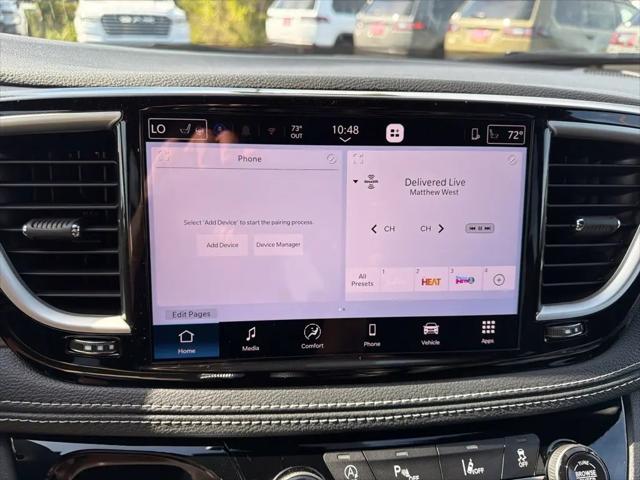 2027 Chrysler Pacifica Select AWD