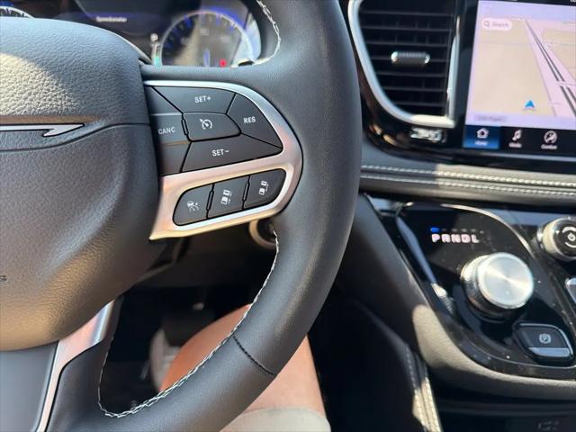 2027 Chrysler Pacifica Limited
