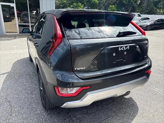 2025 Kia Niro LX