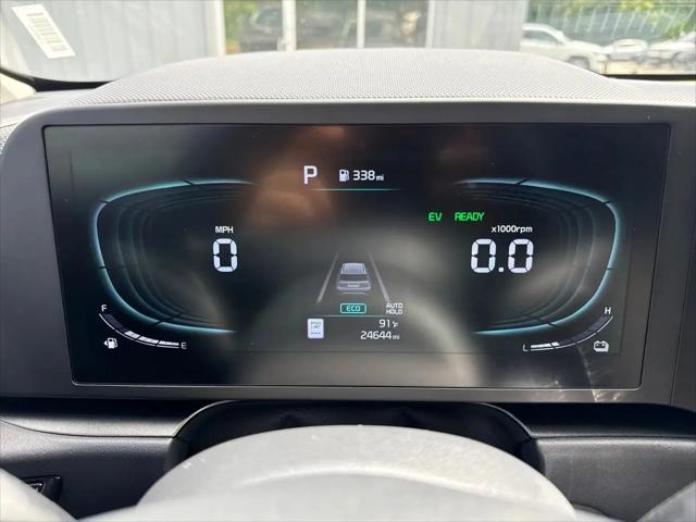 2025 Kia Niro LX