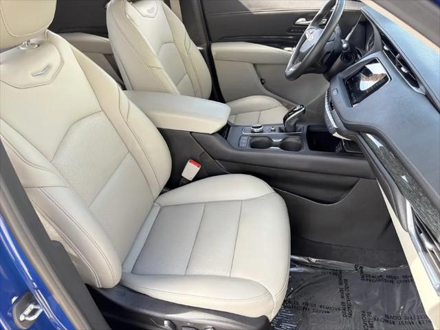 2021 Cadillac XT4 FWD Premium Luxury