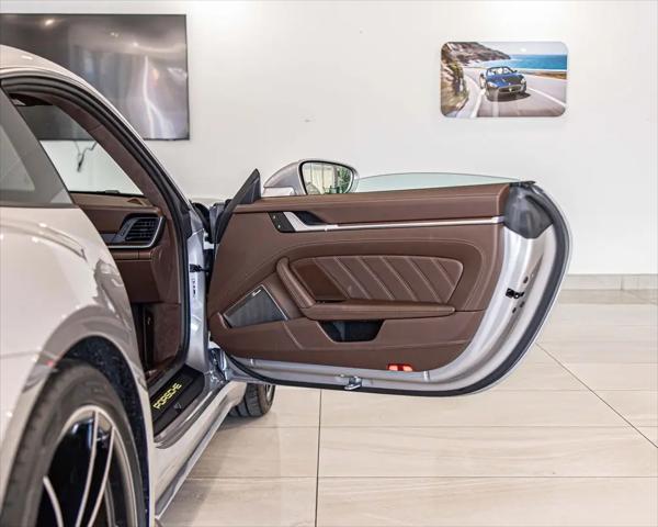 2025 Porsche 911 Turbo Cabriolet