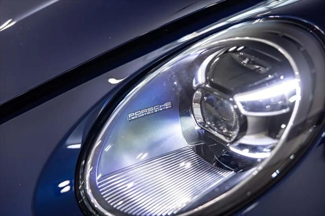 2024 Porsche 911 Carrera 4S Cabriolet