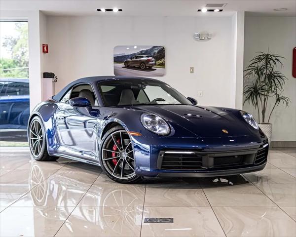 2024 Porsche 911 Carrera 4S Cabriolet