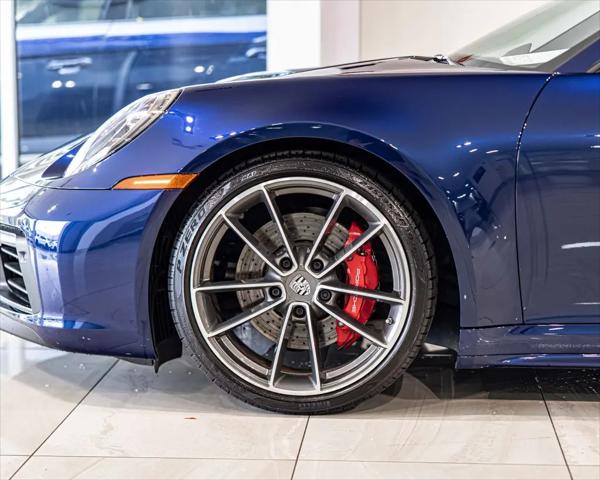 2024 Porsche 911 Carrera 4S Cabriolet