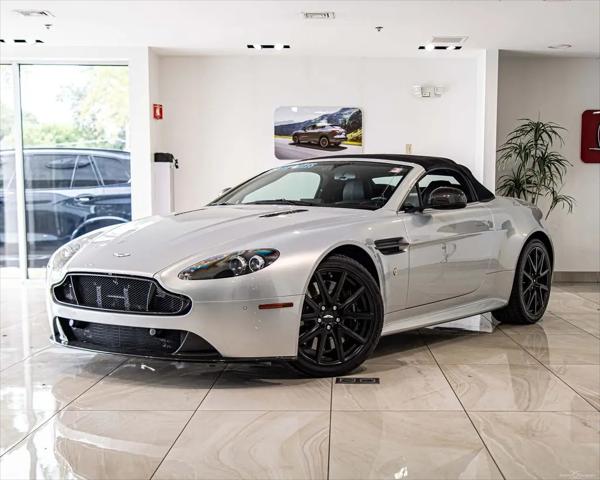 2011 Aston Martin V8 Vantage S for sale in Glenview, IL