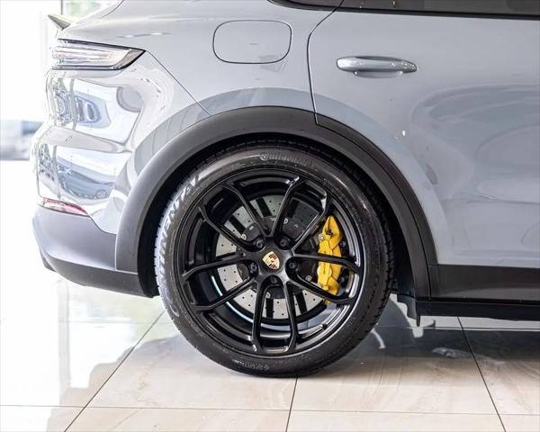 2024 Porsche Cayenne Turbo GT