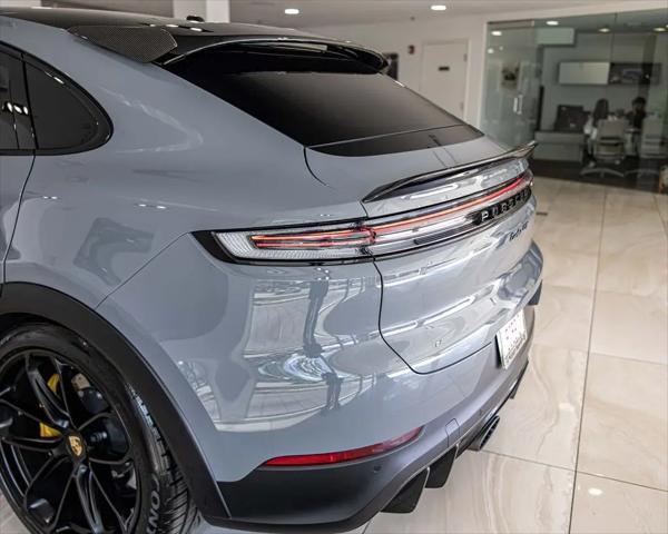 2024 Porsche Cayenne Turbo GT