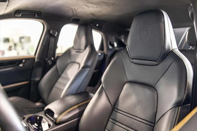 2024 Porsche Cayenne Turbo GT