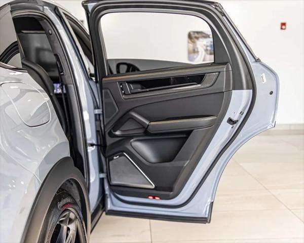 2024 Porsche Cayenne Turbo GT