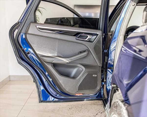 2022 Porsche Macan S