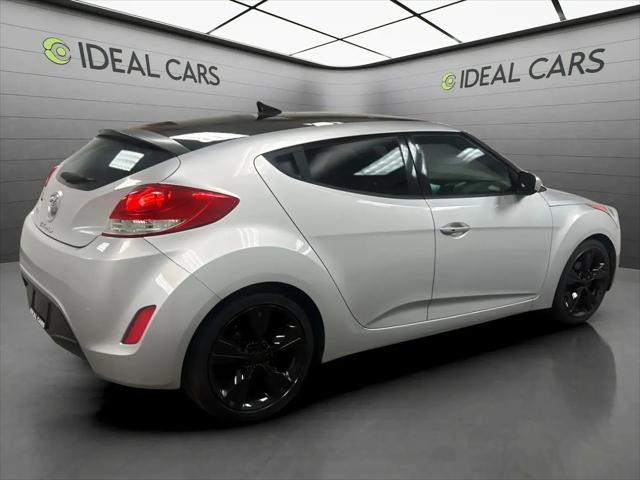 2016 Hyundai Veloster Base