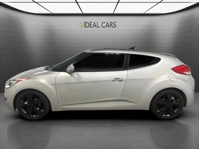 2016 Hyundai Veloster Base