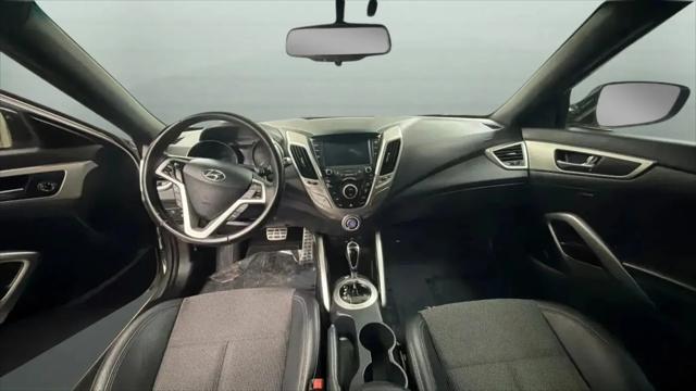 2016 Hyundai Veloster Base