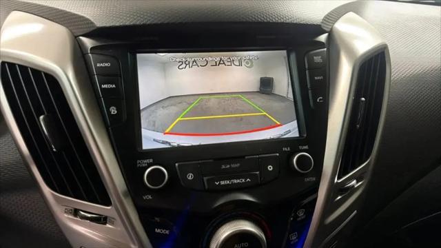 2016 Hyundai Veloster Base