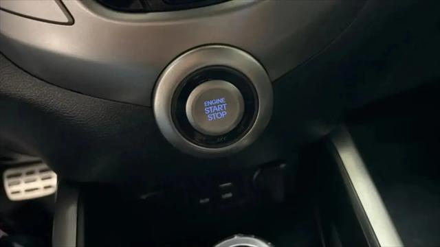 2016 Hyundai Veloster Base