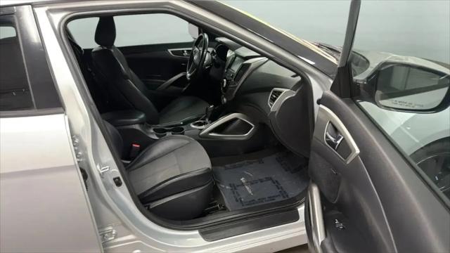 2016 Hyundai Veloster Base