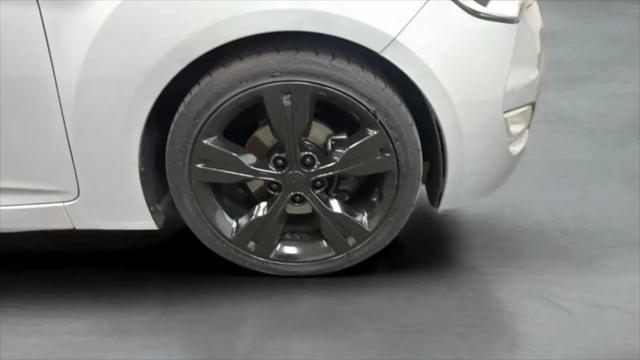 2016 Hyundai Veloster Base