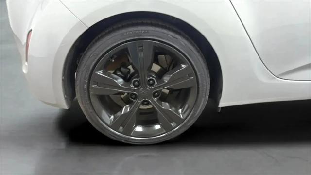 2016 Hyundai Veloster Base