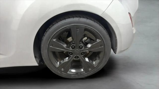 2016 Hyundai Veloster Base