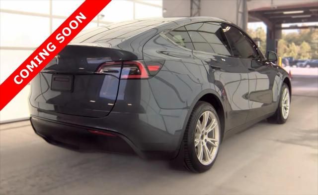 2021 Tesla Model Y Standard Range Rear-Wheel Drive