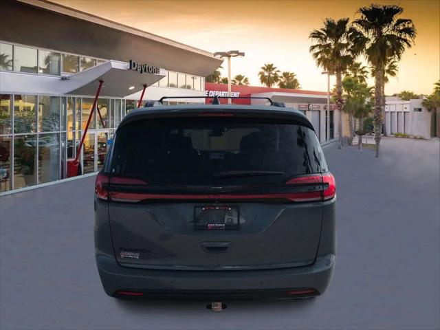 2021 Chrysler Pacifica Touring