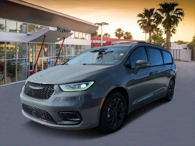 2021 Chrysler Pacifica Touring