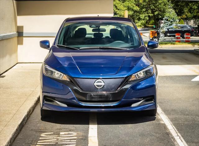 2025 Nissan LEAF S